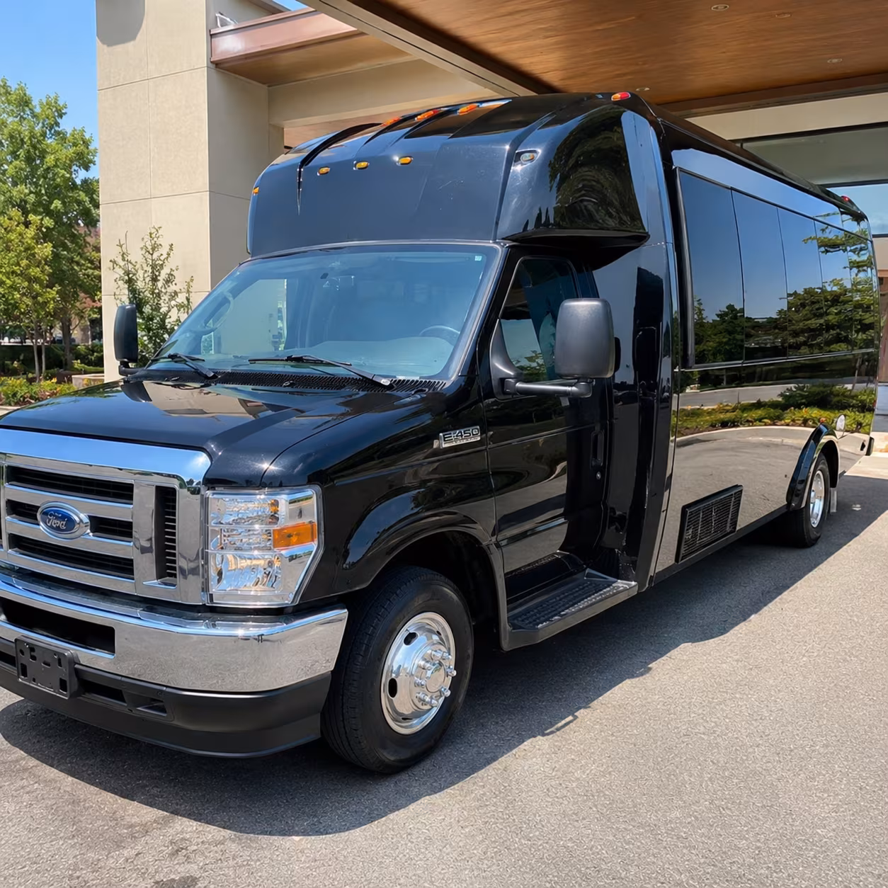 Boston Birthday, Sweet 16, & Quinceañera Transportation party bus exterior