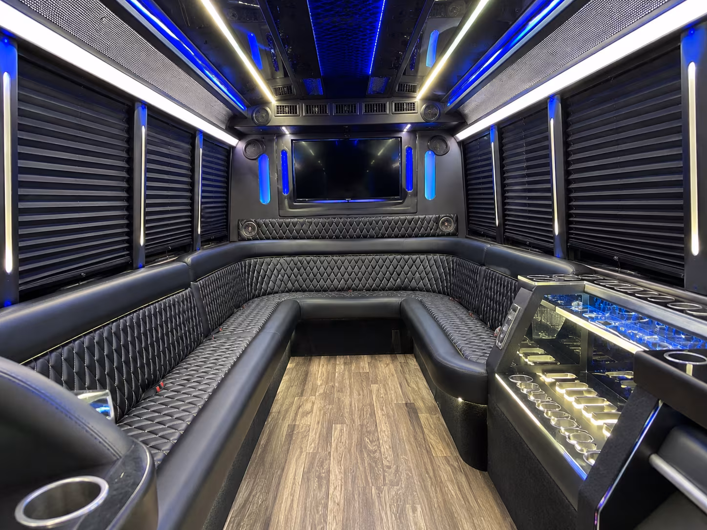Boston Birthday, Sweet 16, & Quinceañera Transportation group transportation
