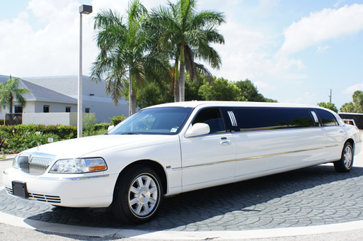 Boston 8 Passenger Limo